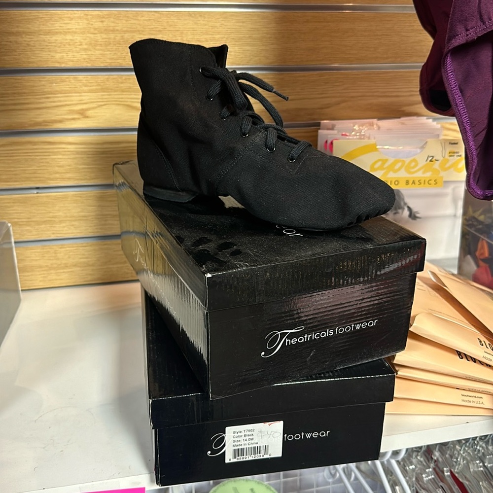 Jazz Lace up Boots